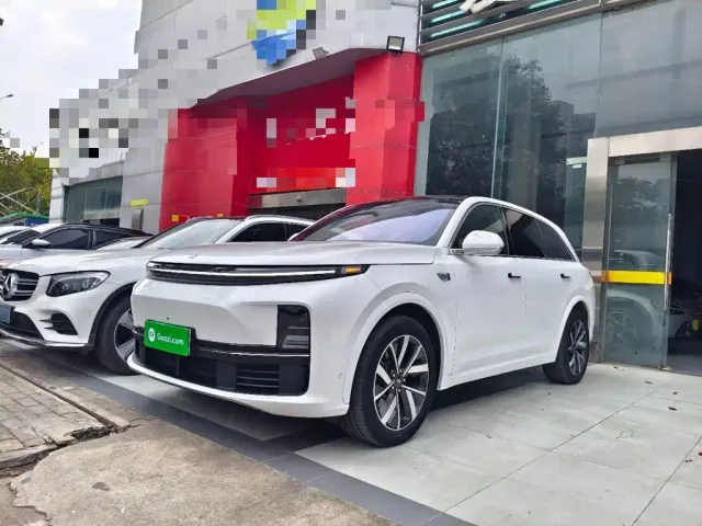 Фотография автомобиля — Li Auto L7