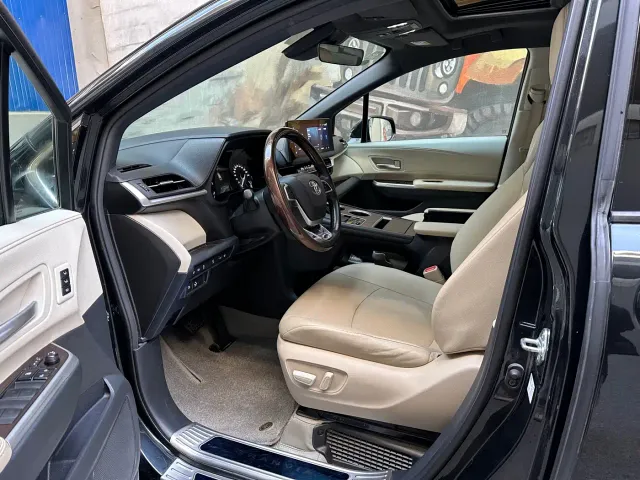 Toyota Granvia — Фото автомобиля 5