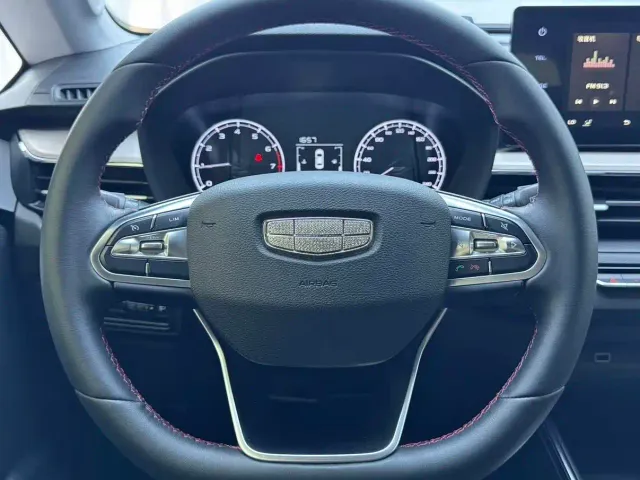 Geely Vision X3 — Фото автомобиля 11