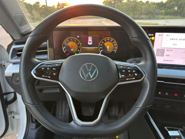 Volkswagen Lamando — Фото автомобиля 18