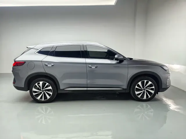 BYD Song PLUS — Фото автомобиля 8