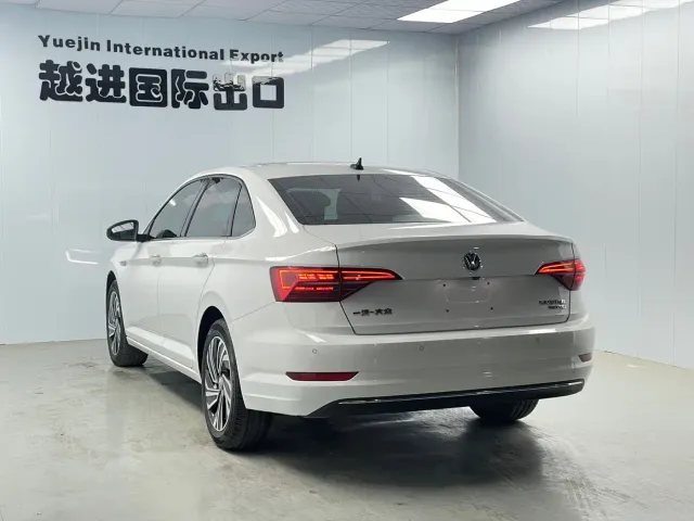 Volkswagen Sagitar — Фото автомобиля 8