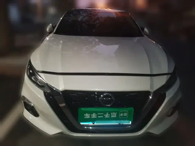 Nissan Teana — Фото автомобиля 2
