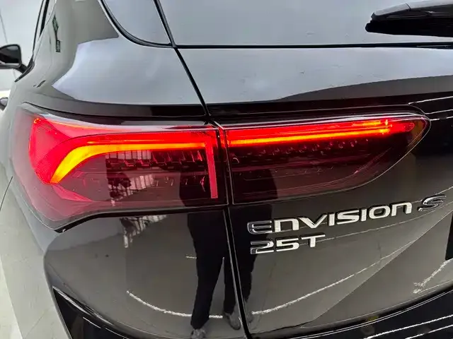 Buick Envision S — Фото автомобиля 13