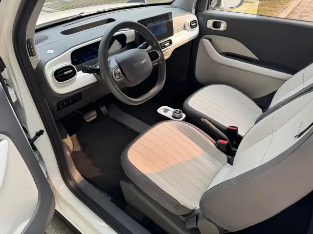 Geely Panda — Фото автомобиля 9