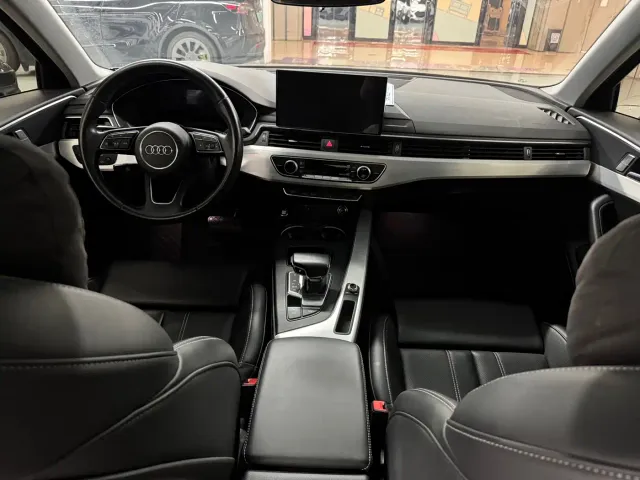 Audi A4L — Фото автомобиля 13