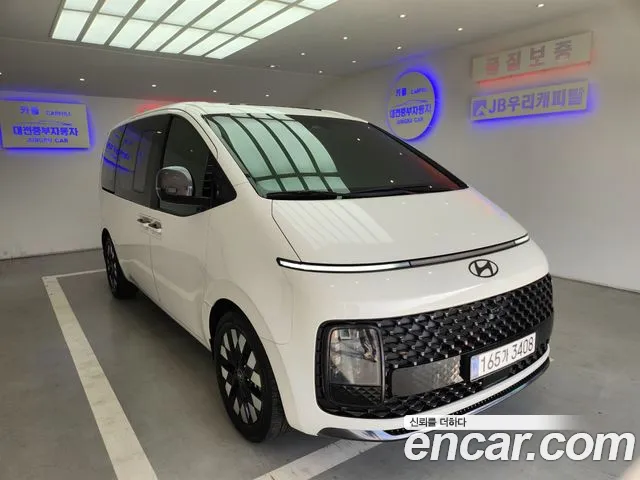 Hyundai Staria Staria 4WD Lounge 9 мест — Фото автомобиля 11