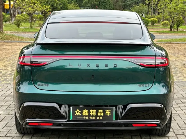 Luxeed R7 — Фото автомобиля 15
