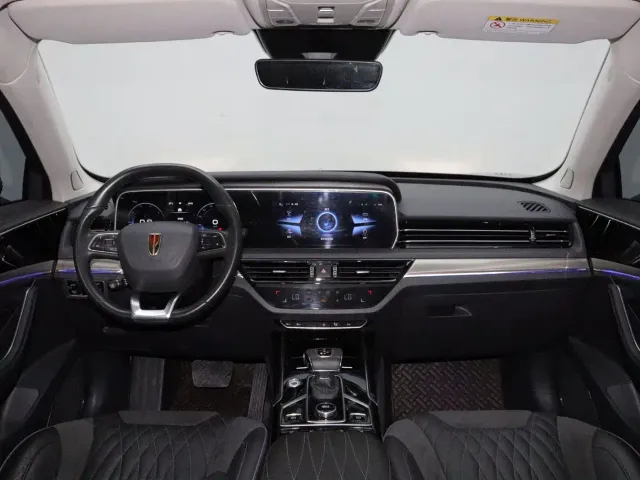 Hongqi HS5 — Фото автомобиля 16