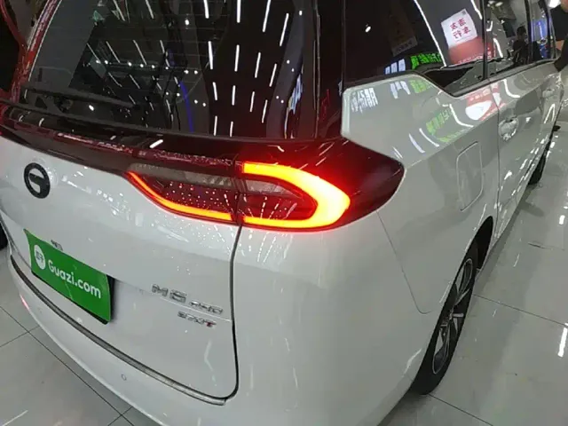 GAC Trumpchi M6 — Фото автомобиля 7