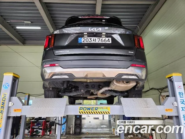 Kia Sorento — Фото автомобиля 2
