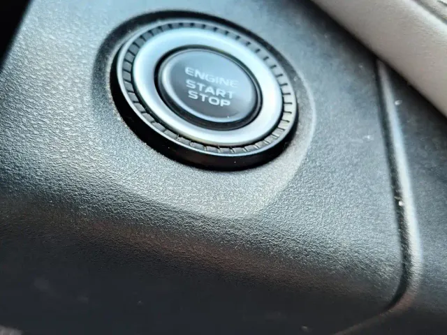 Geely Boyue L — Фото автомобиля 18