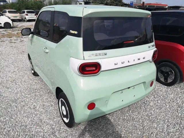 Wuling Hongguang Mini EV — Фото автомобиля 4