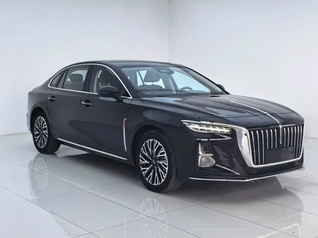 Hongqi H5 — Фото автомобиля 3