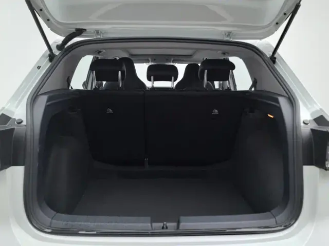 Volkswagen Tharu — Фото автомобиля 16