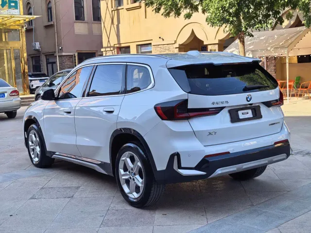 BMW X1 — Фото автомобиля 6