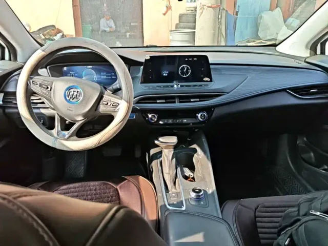 Buick Velite 6 — Фото автомобиля 9