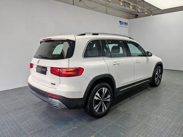 Mercedes-Benz GLB-Class — Фото автомобиля 6