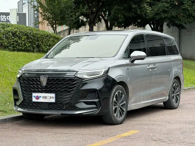 Фотография автомобиля — Roewe iMAX8