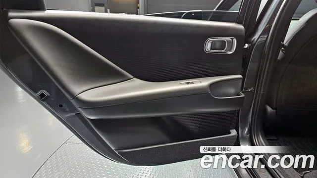 Hyundai Ioniq 6 — Фото автомобиля 25