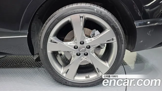 Genesis GV80 — Фото автомобиля 6