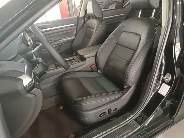 Nissan Teana — Фото автомобиля 14