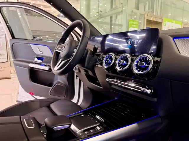 Mercedes-Benz GLA-Class — Фото автомобиля 13