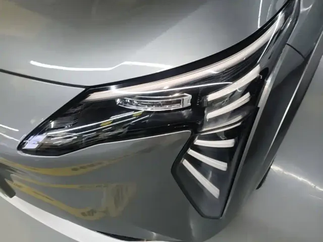 GAC Aion Y — Фото автомобиля 23