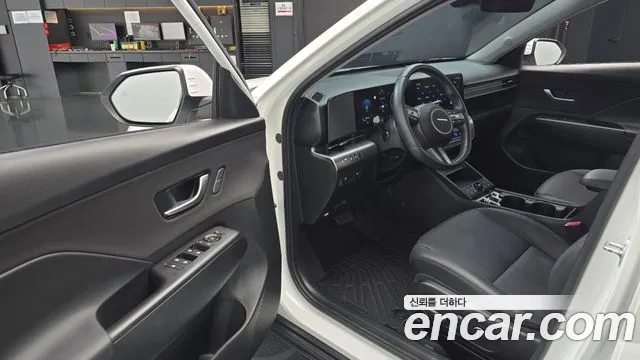 Hyundai Kona SX2 — Фото автомобиля 14