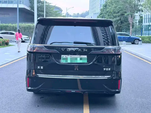 Voyah Auto Voyah Dreamer 2025 Model EV 4WD Excellent QianKun Edition — Фото автомобиля 8