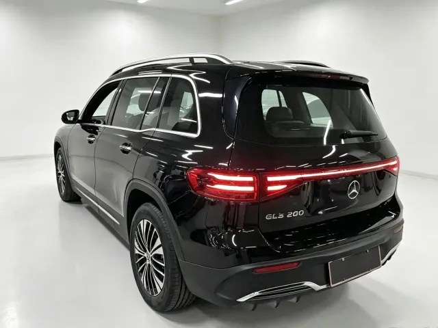 Mercedes-Benz EQB — Фото автомобиля 8