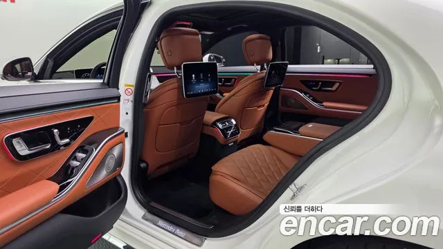 Mercedes-Benz S-Class W223 — Фото автомобиля 16