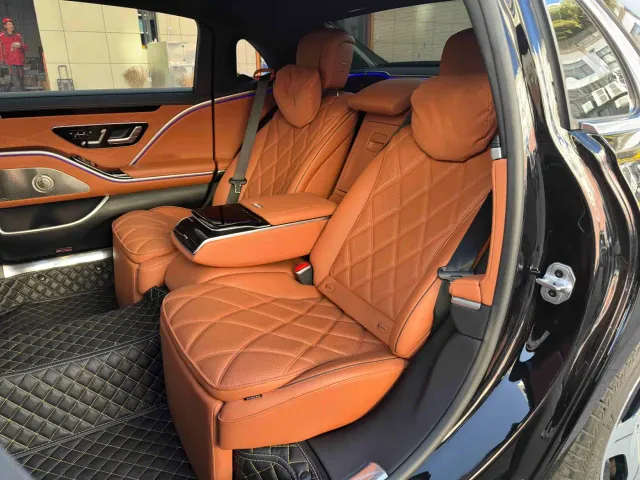 Mercedes-Benz Maybach S-Class — Фото автомобиля 11