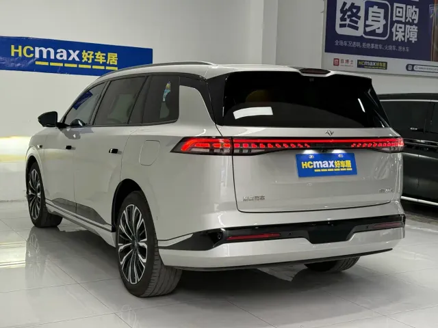 Dongfeng eπ 008 — Фото автомобиля 4