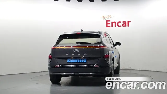 Hyundai Kona SX2 — Фото автомобиля 4