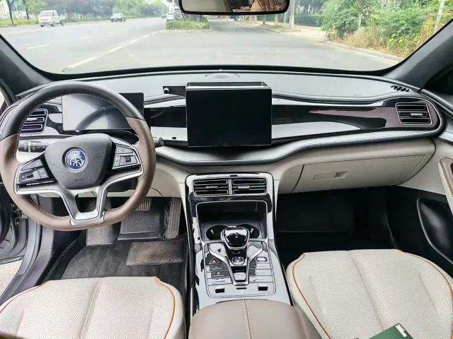 BYD Qin PLUS — Фото автомобиля 5