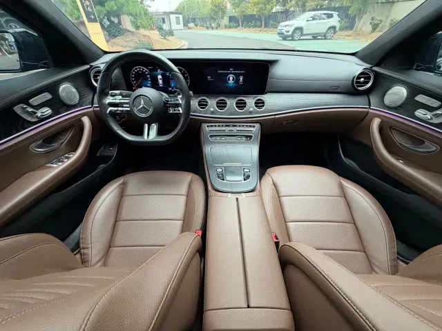 Mercedes-Benz E-Class — Фото автомобиля 9