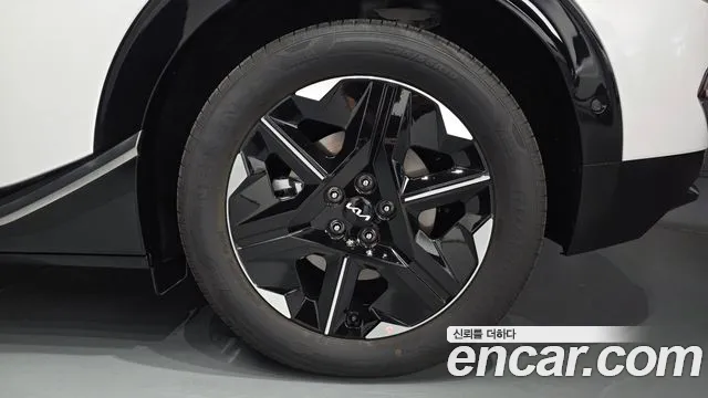 Kia EV6 — Фото автомобиля 6
