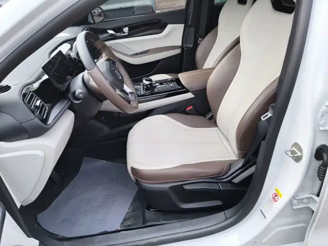 BYD Qin PLUS — Фото автомобиля 14