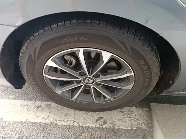 BYD Qin PLUS — Фото автомобиля 22