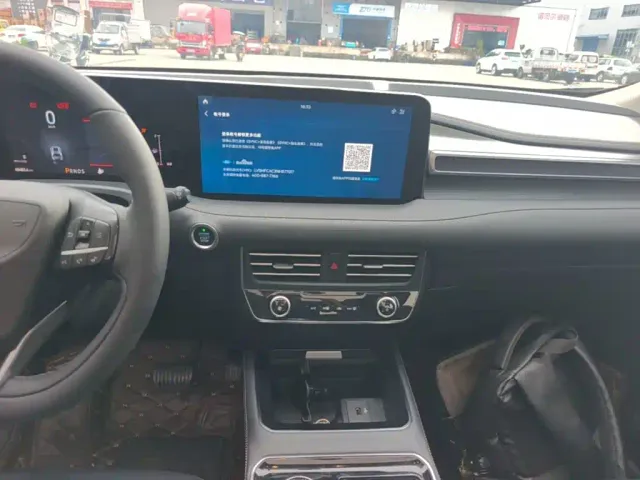 Ford Edge — Фото автомобиля 12