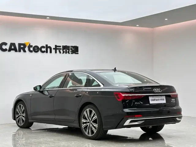 Audi A6L — Фото автомобиля 3