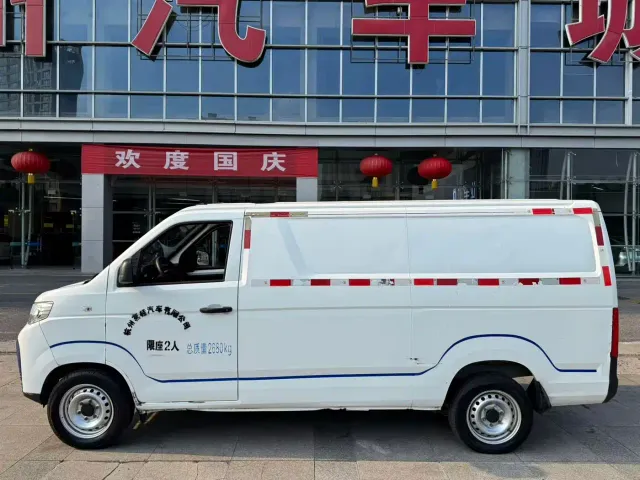 JAC Motors Blue Cat — Фото автомобиля 5