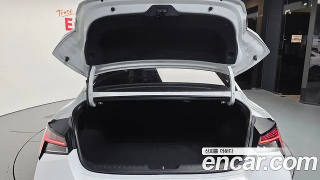 Hyundai Avante CN7 — Фото автомобиля 20