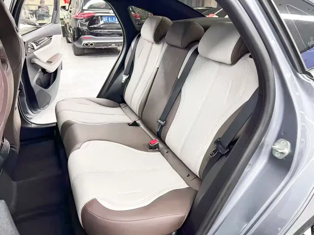 BYD Qin PLUS — Фото автомобиля 12