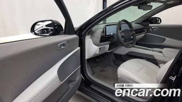 Hyundai Ioniq 6 — Фото автомобиля 15