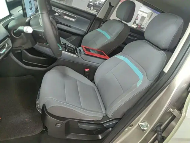 GAC Aion Y — Фото автомобиля 14
