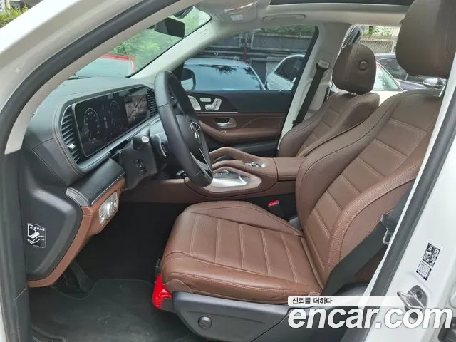 Mercedes-Benz GLE-Class — Фото автомобиля 10