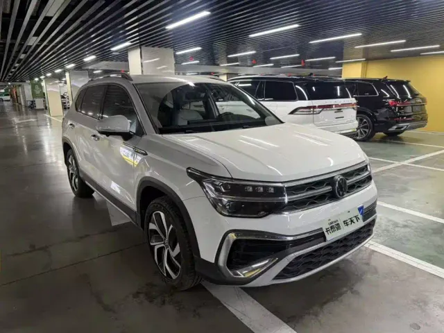 Volkswagen Tharu — Фото автомобиля 2