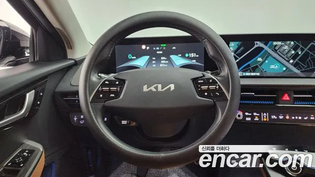 Kia EV6 — Фото автомобиля 12